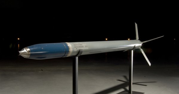 ЗСУ почали використовувати американські некеровані авіаційні ракети Zuni (фото)