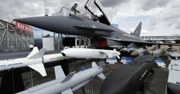 Один з найбільших виробників зброї BAE Systems відкриє офіс в Україні