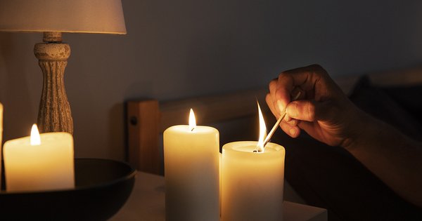 Окупанти на Запоріжжі погрожують відключенням світла українцям без російських паспортів