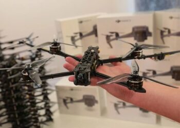 У Львівській ОВА передали 100 бойових дронів для ЗСУ