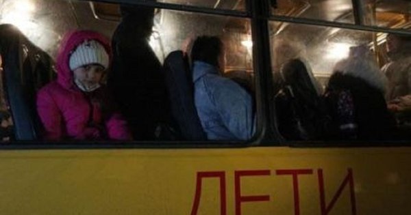 Росіяни примусово вивозять дітей з окупованих районів Запорізької області