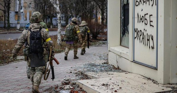 Українські підрозділи успішно контратакували у Бахмуті, – Сирський