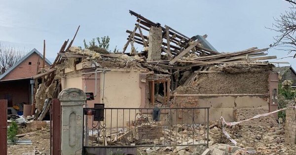 Двоє жінок загинули від російської атаки на будинок біля Запоріжжя