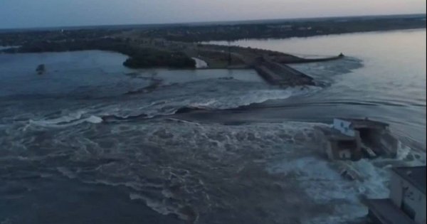 Підрив росіянами Каховської ГЕС не завадить Україні звільняти свої території, – Зеленський