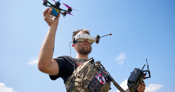 Мінцифри розпочало навчання ще 10 тис. операторів БПЛА