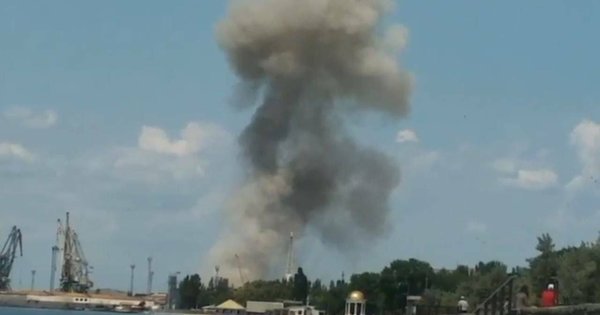 ЗСУ завдали масованого удару по важливих для окупантів об’єктах у Бердянську
