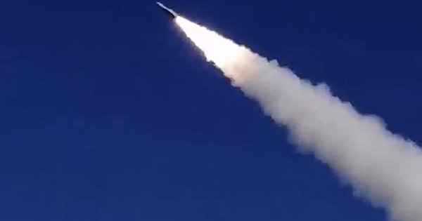 Росіяни атакували ракетами військовий аеродром у Миргороді