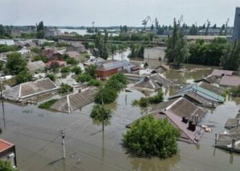 Росіяни облаштовують вогневі позиції на дахах підтоплених будинків Херсонщини, – Генштаб