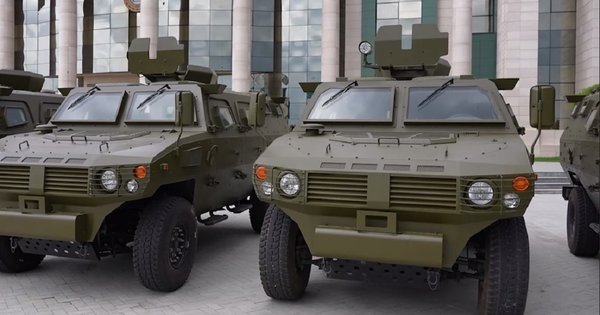 На озброєнні «кадирівців» помітили китайські бронетранспортери