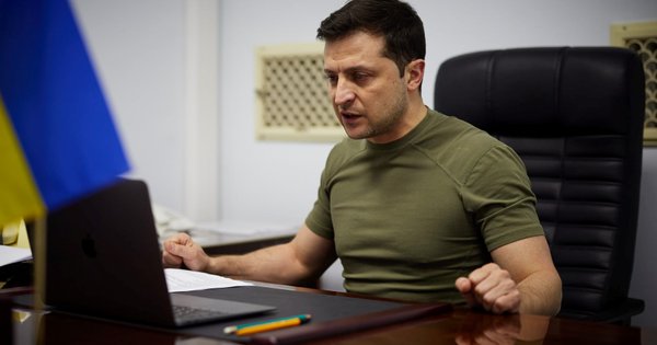 Зеленський пояснив непідписання закону про заборону ввезення російських книг