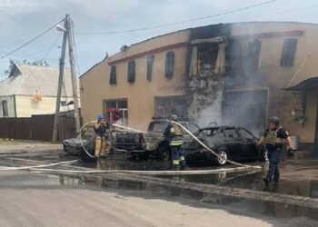 Росіяни завдали удару з РСЗВ по Лиману, щонайменше шестеро загиблих