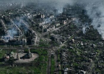 Бахмут береться під вогневий контроль Сил оборони, – Сирський