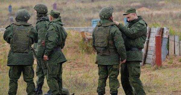 В ГУР розповіли, скільки чоловіків РФ мобілізувала на окупованих територіях