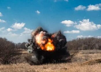 «Кадирівці» використовують для атак начинені вибухівкою бронемашини