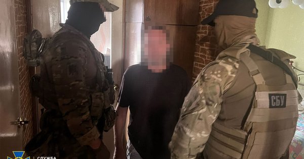 Колаборант з Донеччини перетворив свою квартиру на спостережний пункт за ЗСУ