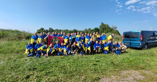 Україна повернула з полону 45 військових та двох цивільних