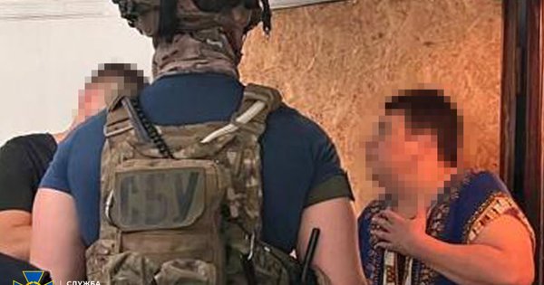Двох чиновниць «Миколаївобленерго» затримали за виправдання російської агресії (відео)