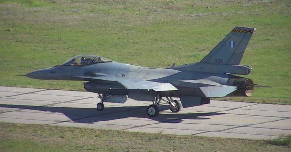Греція долучиться до навчання українських пілотів на F-16