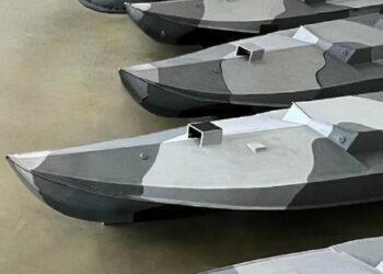 СБУ продемонструвала нові відео надводного дрона «Морський малюк»