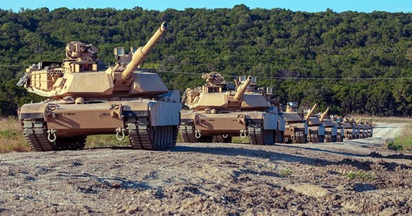 У США офіційно схвалили передачу першої партії танків Abrams в Україну