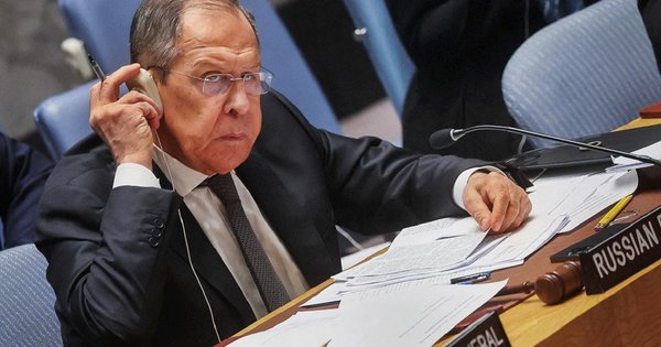 Лавров заявив, що Росія не розглядатиме пропозицій щодо припинення вогню в Україні