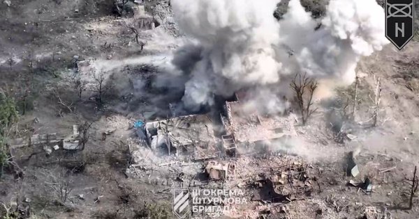 Росіяни в Андріївці відкрили вогонь по своїх солдатах, які здавалися в полон: відео