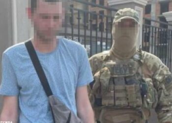 СБУ викрила одесита, який намагався зламати телефон військовослужбовиці для розвідданних