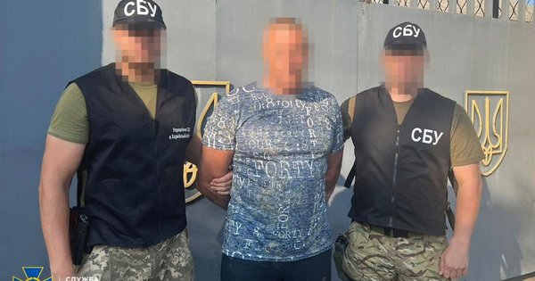 СБУ затримала депутата, який забезпечував російську техніку пальним під час окупації Харківщини