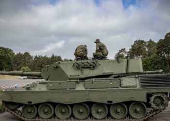 Україна отримала перші 10 танків Leopard 1 від Данії