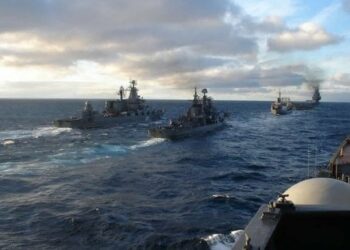 РФ передислокує частину флоту з Криму до окупованої Абхазії, – ГУР