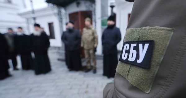СБУ викрила понад 60 кліриків УПЦ МП, які продавали зброю, дитячу порнографію і працювали на РФ