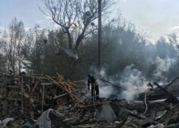 Кількість загиблих від російського удару по кафе в селі Гроза зросла до 55 людей