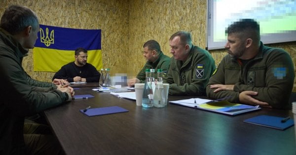 Володимир Зеленський зустрівся із Залужним у Херсоні