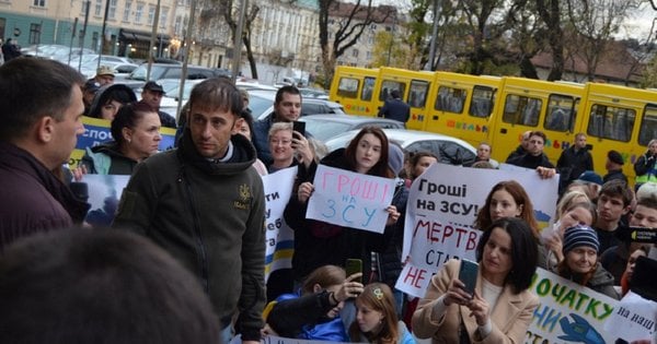 Святослав Літинський про мітинги під ЛОДА, відставку Козицького, гроші на ЗСУ