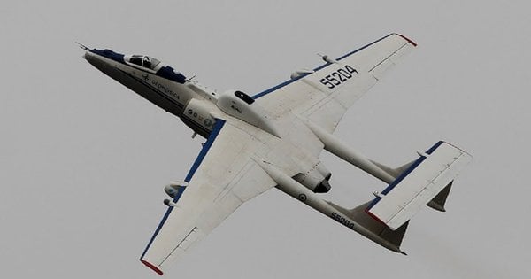 Розвідка Британії дізналась про плани Росії розконсервувати радянський розвідувальний літак M-55
