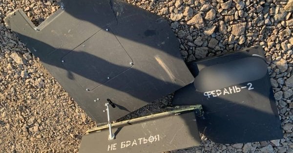 Повітряні сили пояснили особливості чорних дронів Shahed, якими Росія масово атакувала Україну