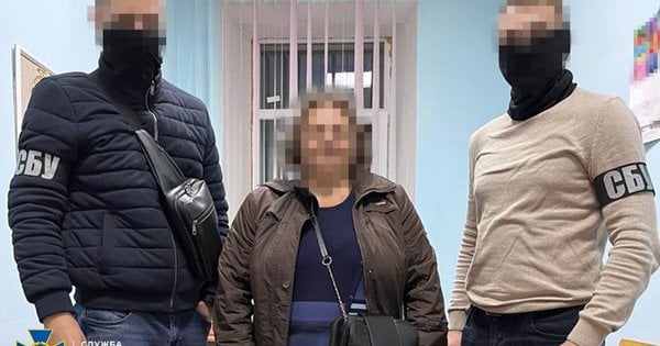 СБУ затримала двох колаборанток з Херсонщини, які працювали в «управлінні соцполітики РФ»