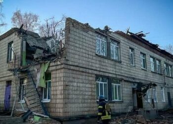 Речник Повітряних сил розповів про нову тактику запуску росіянами дронів-камікадзе