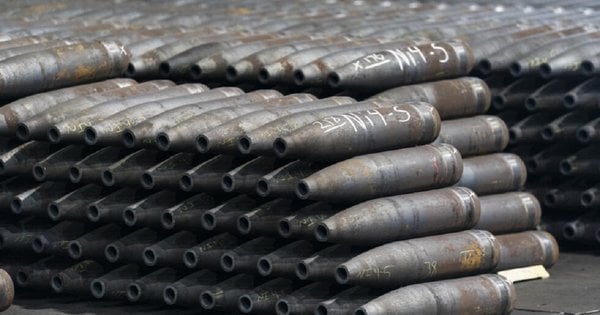 Північна Корея надала росіянам понад тисячу контейнерів з боєприпасами