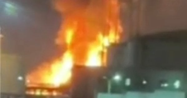 Невідомі дрони атакували термінал морського порту в Ленінградській області РФ