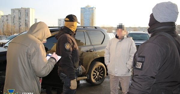СБУ затримала екс-чиновника, який закликав приєднати території України до Росії
