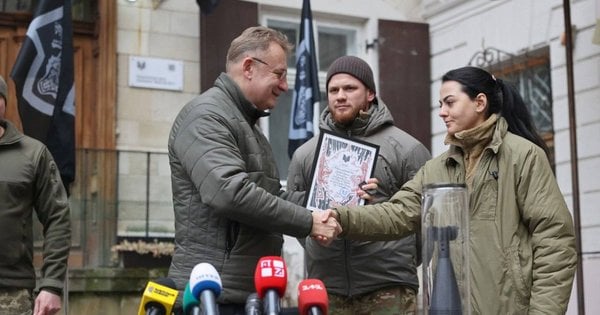 У Львові відкрили рекрутинговий центр батальйону «Вовки Да Вінчі»