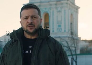 Володимир Зеленський підписав указ про історично населені українцями території Росії