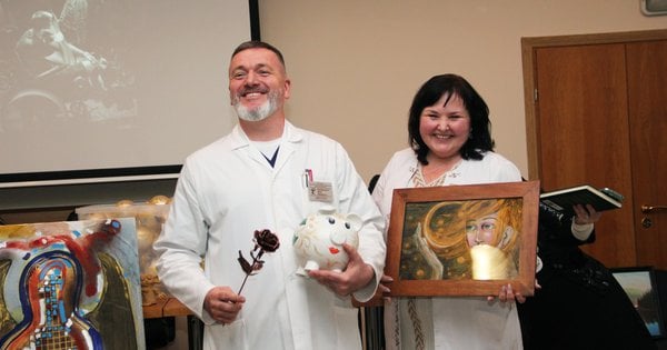 Медики Івано-Франківської обласної лікарні зібрали на аукціоні 420 тис. грн на дрони для ЗСУ