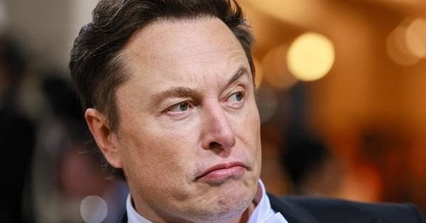 Ілон Маск категорично заперечив продаж Росії терміналів Starlink