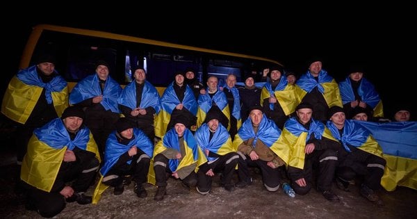 Україна повернула з російського полону сотню військовослужбовців