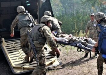 Мобілізовані медики зможуть отримати офіцерське звання за 40 днів