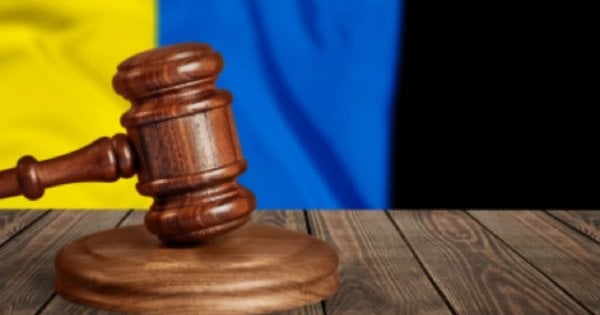Двоє колишніх топ-чиновників часів Януковича отримали заочні вироки