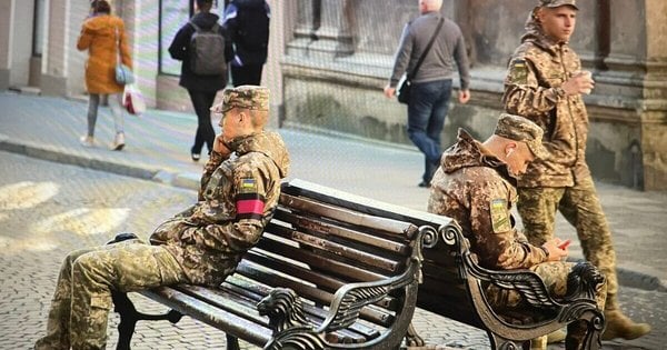 На які безоплатні послуги і пільги мають право військові: інформація для кожної сфери життя