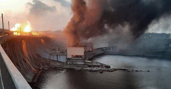 Росіяни обстріляли найбільшу ГЕС в Україні - Дніпровську, там є пошкодження